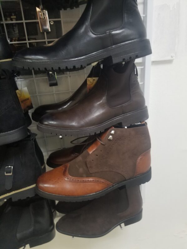 Boots - Image 4